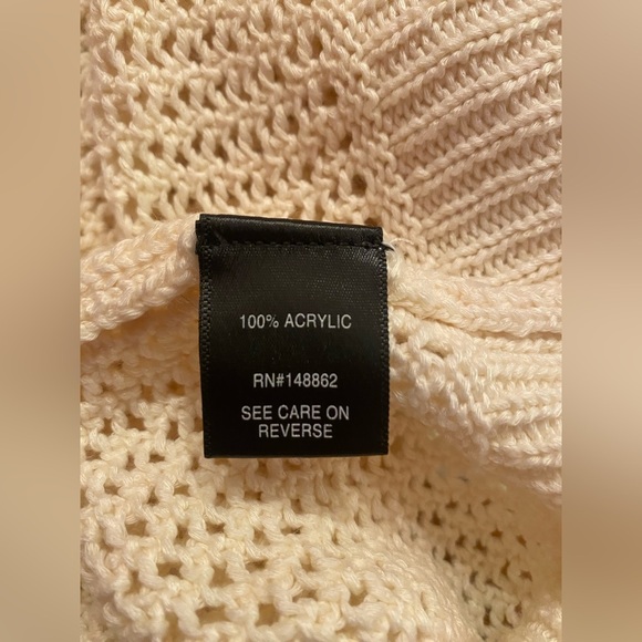 Torrid Cream Crochet Knit Dolman Sleeve Sweater Size 2X - Picture 5 of 6